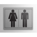 Plaque d'information - Pictogramme homme/femme pour WC ou vestiaires - 10x14 cm - Gravoply  - Bleu