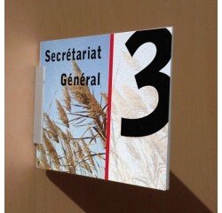 Plaque de plexi en drapeau