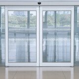 Bandes de signalisation adhésives - flèches - 5 cm x 5 m - 2 rouleaux