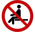 Panneau d'Interdiction - Interdiction de s'asseoir - P018  - 100 mm - Vinyle Souple Autocollant