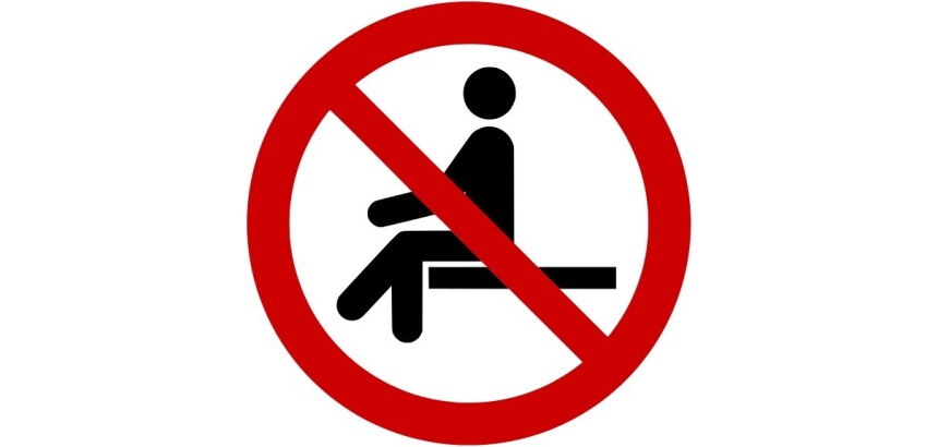 Panneau d'Interdiction - Interdiction de s'asseoir - P018  - 100 mm - Vinyle Souple Autocollant