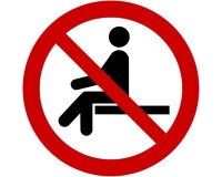 Panneau d'Interdiction - Interdiction de s'asseoir - P018  - 200 mm - PVC
