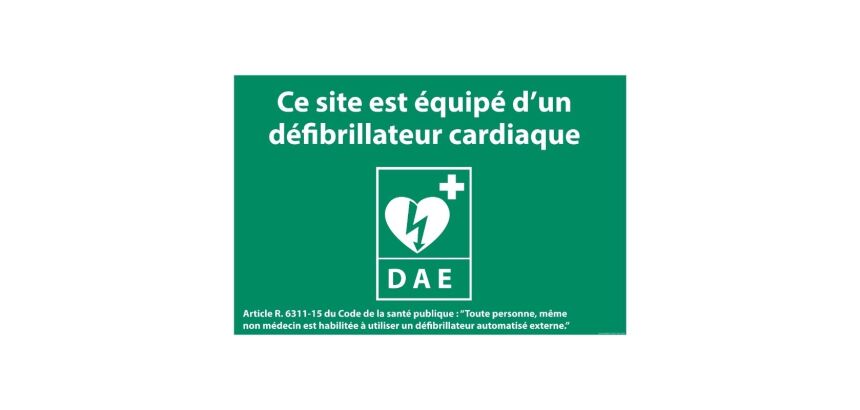 Panneau - Site équipé d'un défibrillateur cardiaque - ISO 7010  - 225 x 150 mm - PVC 2 mm
