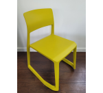 Chaise Vitra Tip Ton jaune - Reconditionné