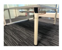 Table de réunion RENE 2 Majencia 180x160cm