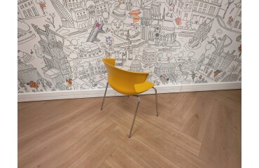 Chaise empilable CAMARGUE jaune - Reconditionné