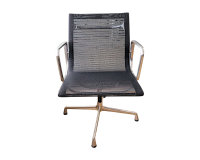 Chaise Charles & Ray Eames EA108 Aluminium Chair de VITRA  - Reconditionné