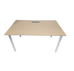Bureau individuel Kinnarps GRETA 140x80 cm - Reconditionné