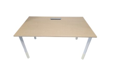 Bureau individuel Kinnarps GRETA 140x80 cm - Reconditionné
