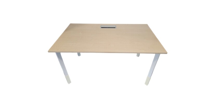 Bureau individuel Kinnarps GRETA 140x80 cm - Reconditionné