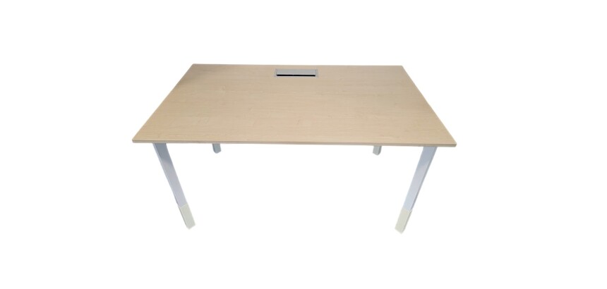 Bureau individuel Kinnarps GRETA 140x80 cm - Reconditionné