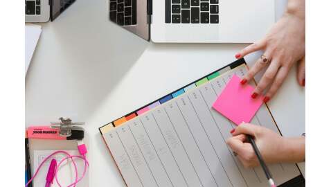 Come organizzare la tua settimana con bullet journal e planner: guida pratica e consigli