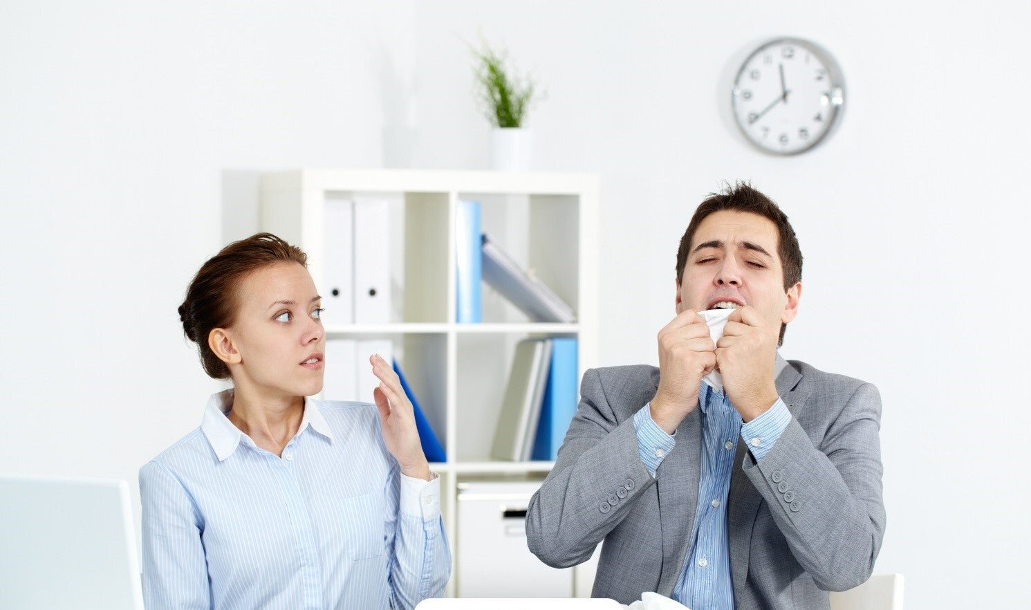 Come non prendere l’influenza dai colleghi d’ufficio