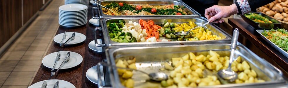 Les indispensables pour équiper une cuisine collective performante
