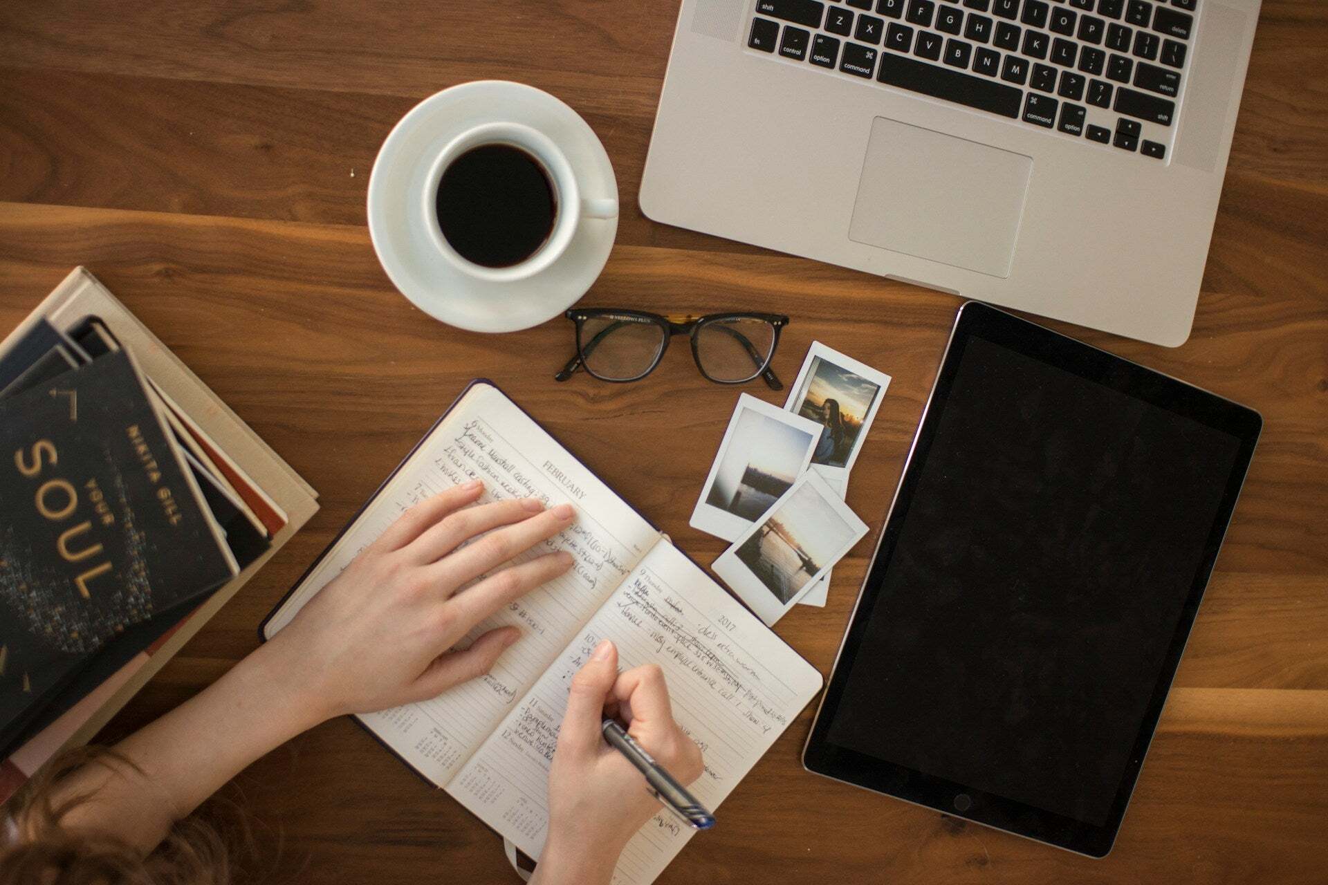 Perché scrivere a mano è meglio che col computer