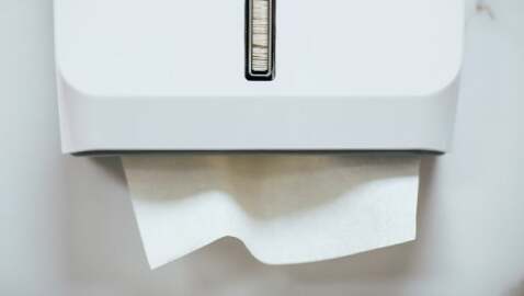 Comment choisir un sèche-mains : guide complet