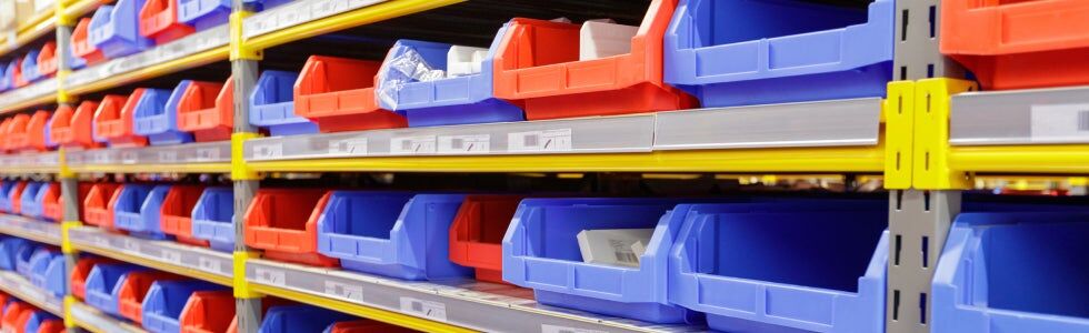 Comment bien choisir un bac de rangement professionnel ?