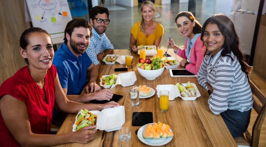 pranzo tra amici