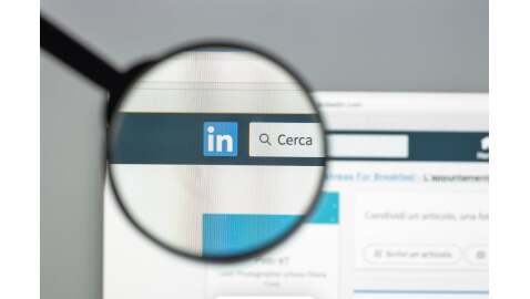 Se menti su Linkedin ti possono licenziare