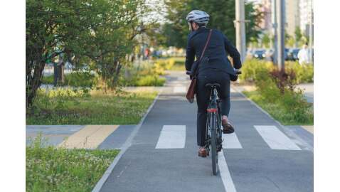 In bici al lavoro: tutto quello che serve