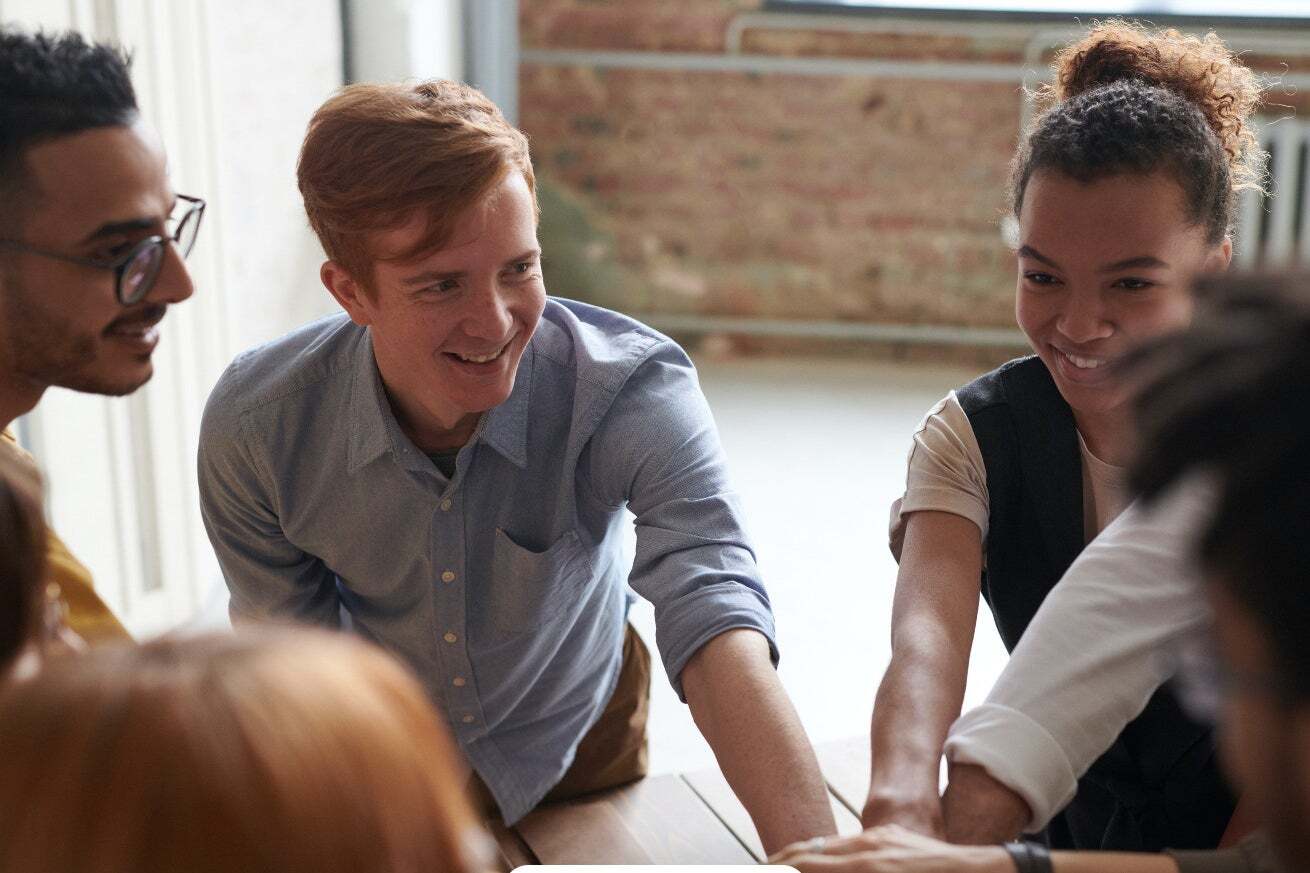 Ai ventenni di oggi interessano lavoro e ambiente