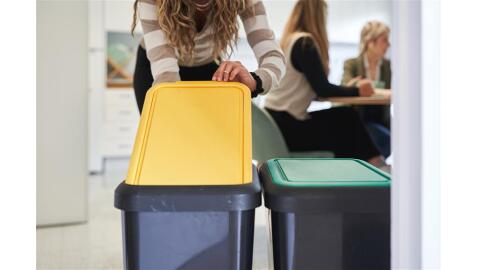 Raccolta differenziata in ufficio: guida pratica tra normativa e organizzazione