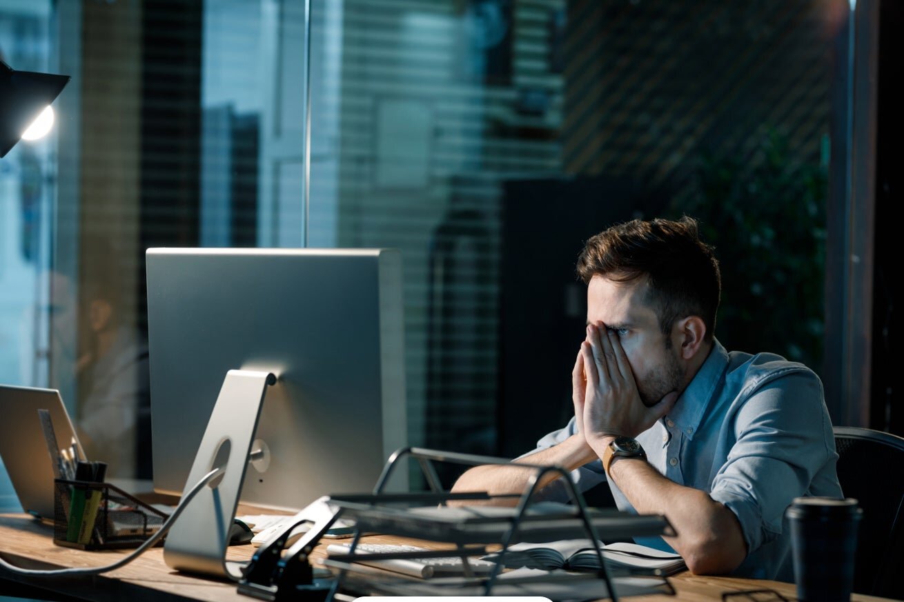 Lavorare fino a tardi è controproducente