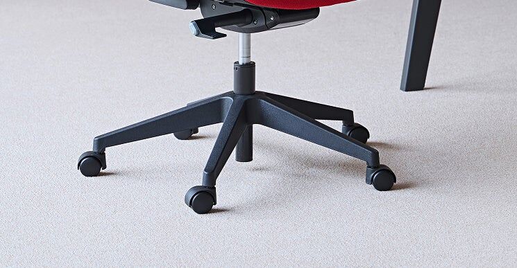 Piètement solide et robuste de la chaise de bureau Imax en nylon 