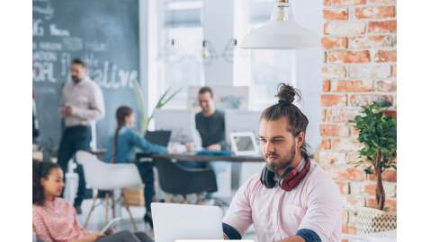 Coworking: 5 consigli per riuscire a lavorare