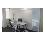 Lampadaire glasslight orius unilux led gradable sur socle blanc