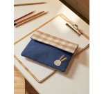 Estuche Yanil azul de cuadros vichy con conejito bordado