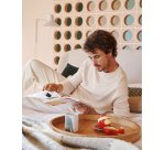 Aplique Aria de acero con acabado blanco