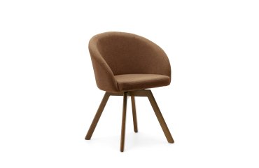 Silla giratoria Marvin chenilla marrón y patas de madera maciza de haya acabado nogal