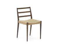 Silla Analy de madera maciza de roble FSC 100% con acabado nogal y asiento de cuerda