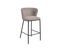 Taburete Ciselia de chenilla marrón claro y patas de acero con acabado negro altura 65 cm