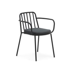Silla Bramant de acero con acabado negro