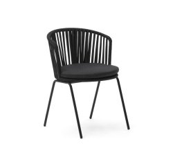 Silla exterior Saconca de cuerda y acero con acabado pintado negro
