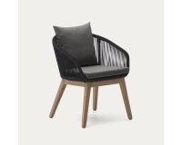 Silla Portalo de cuerda negro y patas de madera maciza de acacia FSC 100%