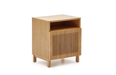 Mesita de noche Beyla de madera maciza de fresno y chapa de roble 53 x 62 cm