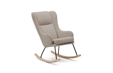 Mecedora Maustin de chenilla beige y estructura de acero negro y madera de haya
