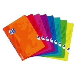 Cahier Oxford OpenFlex A4 petits carreaux 5mm margés 96 pages agrafées couverture polypro coloris assortis