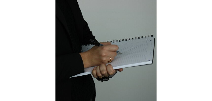 Cahier spirale Oxford Etudiants Notebook 24 x 32 cm grands carreaux 160 pages