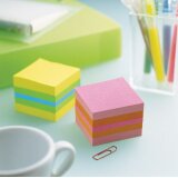 Bloc cube repositionnable couleur Post-it 51 x 51 mm - bloc de 400 feuilles