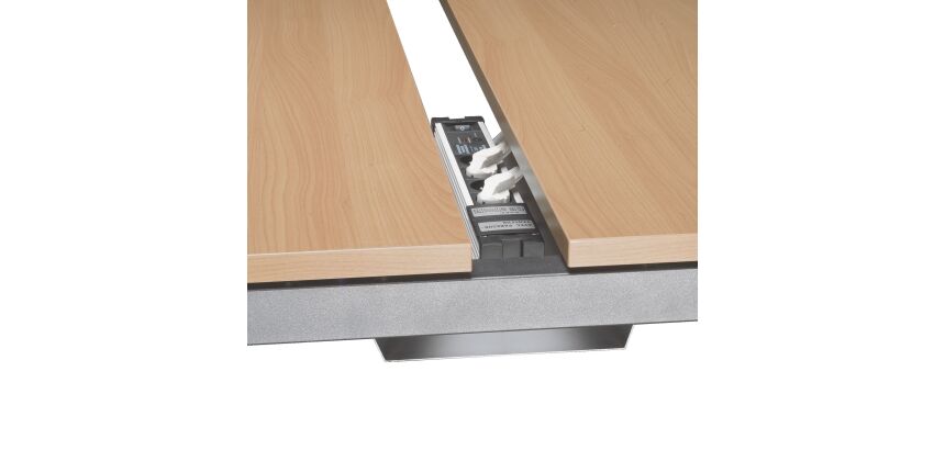 Canaleta pasacables horizontal universal para conjuntos de mesa An 60 x Fon 23 x Alt 10 cm