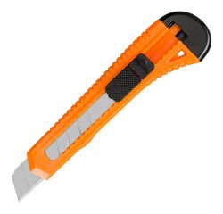Cutter da ufficio Budget lama 18 mm