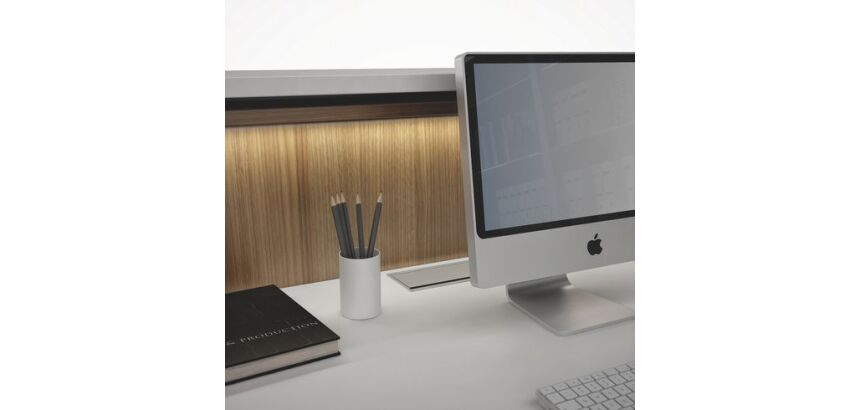 Eclairage à LED L 200 cm pour plan de travail et façade de banque d'accueil - Guest