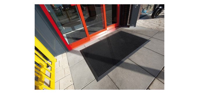 Tapis intérieur extérieur Notrax caillebotis 70 x 90 cm