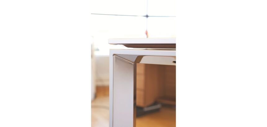 Bureau compact retour à gauche noyer L 200 x P 100 cm, piétement métal - Maestro