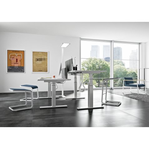 Tabouret haut Taglio piètement blanc