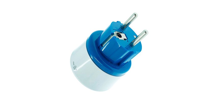 Adaptateur universel vers Europe